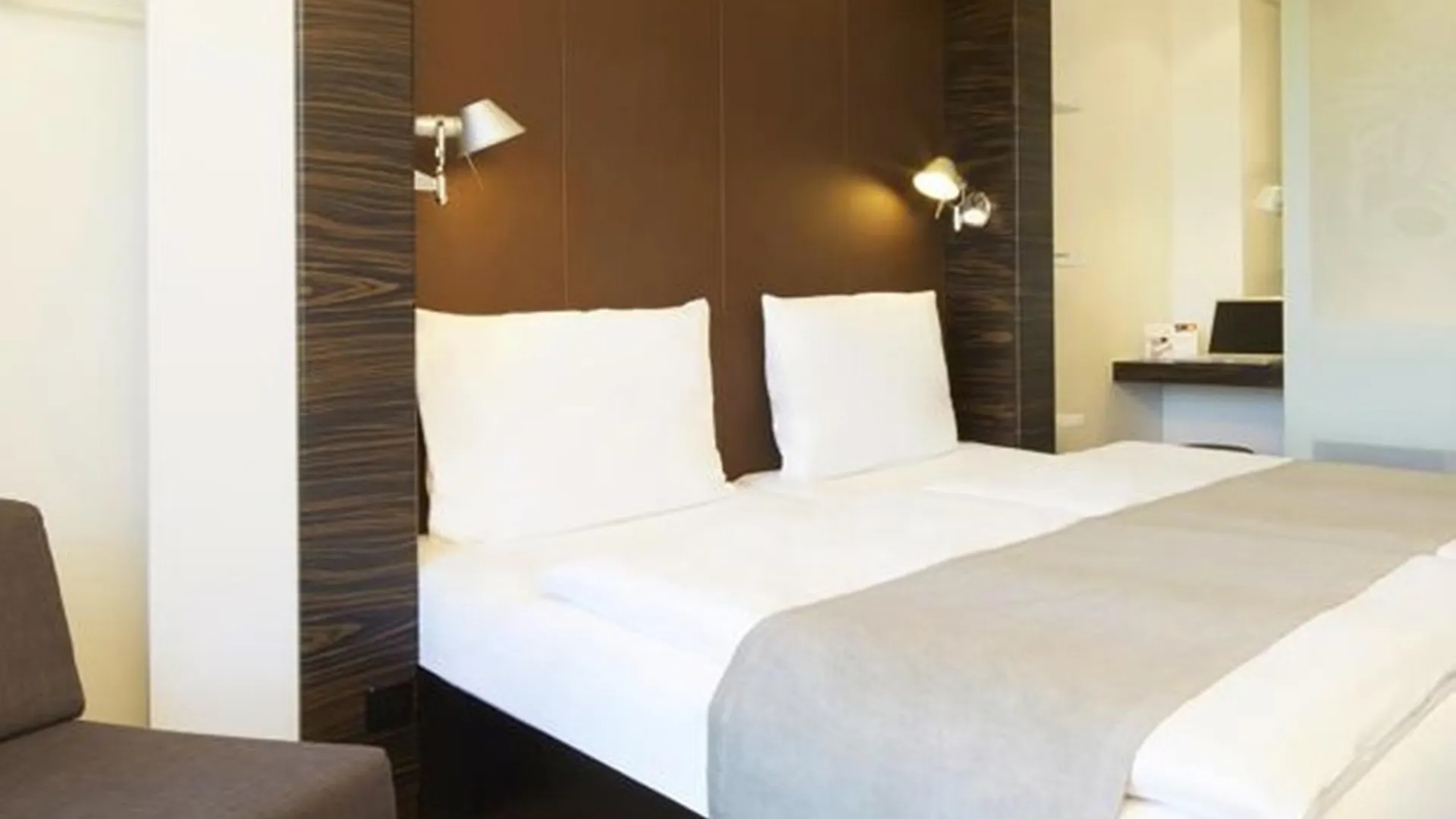 B&B Hotel Hannover-Lahe
