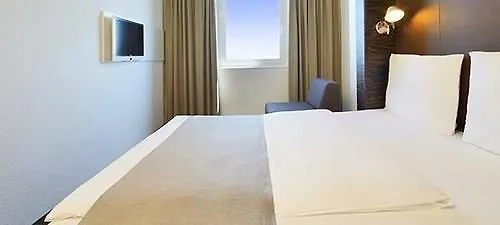 ***  B&B Hotel Hannover-Lahe Německo
