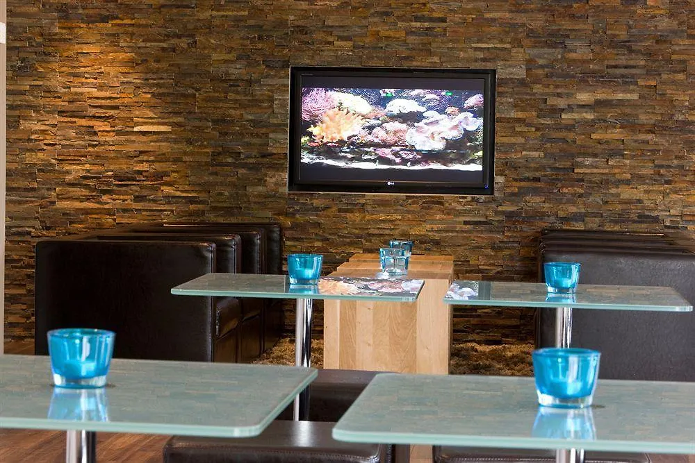 B&B Hotel Hannover-Lahe 3*, Hannover